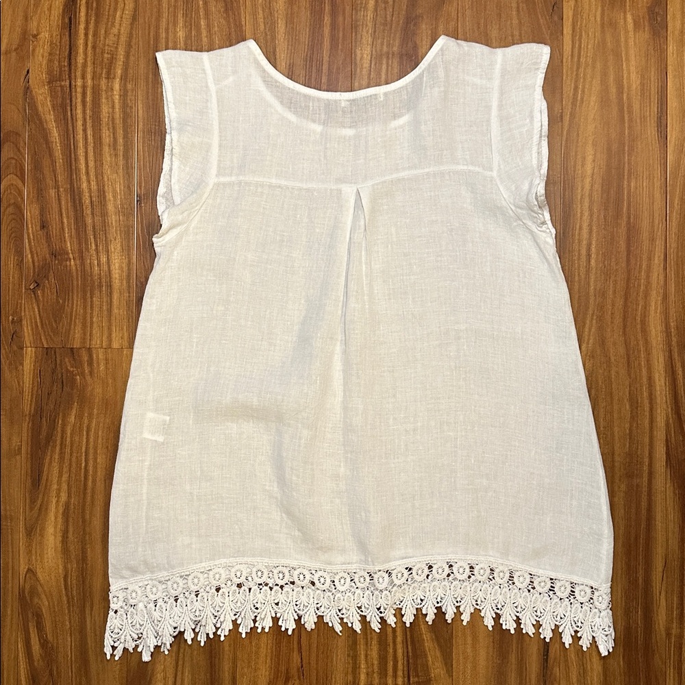 Linen lace-trimmed top - Picture 3 of 5